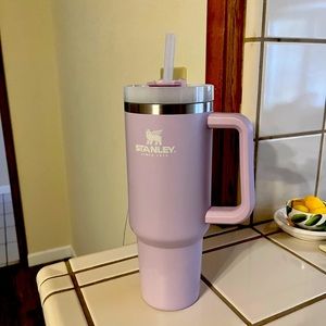 Stanley 40 ounces quencher